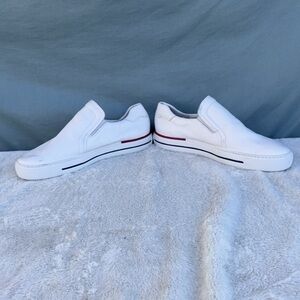GUC Paul Green Quincy Slip-On Sneaker Leather White Comfort Sz UK 7 = US 9.5